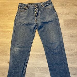 Vintage Levi’s 501
Waist:36
Length:34